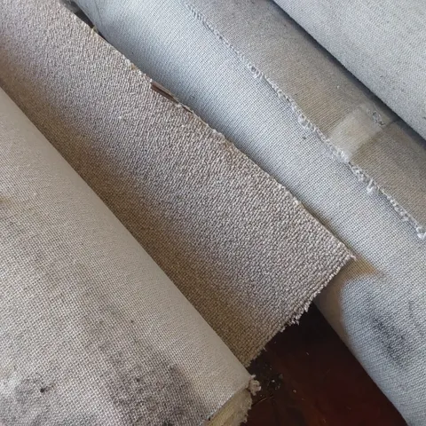 ROLL OF QUALITY CARPET - APPROXIMATELY 5 x 3M