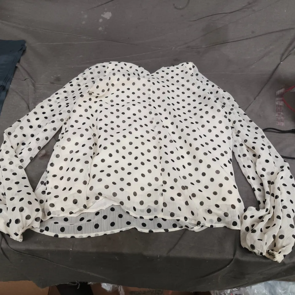 ZARA WOMEN'S POLKA DOT SHEER BLOUSE, XS