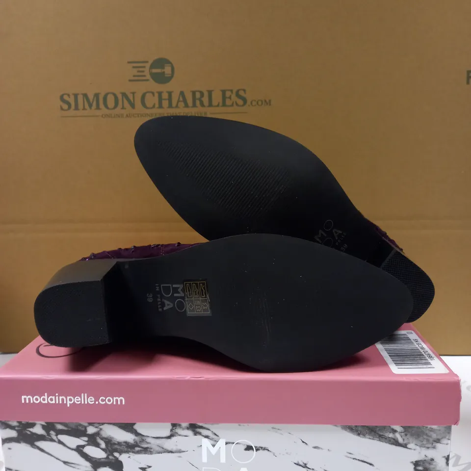 MODA IN PELLE CALITA WESTRN BOOTS SIZE 6