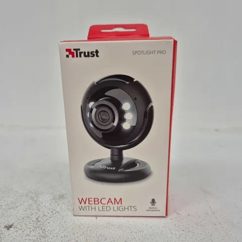 BOXED TRUST SPOTLIGHT PRO WEBCAM WITH LED LIGHTS