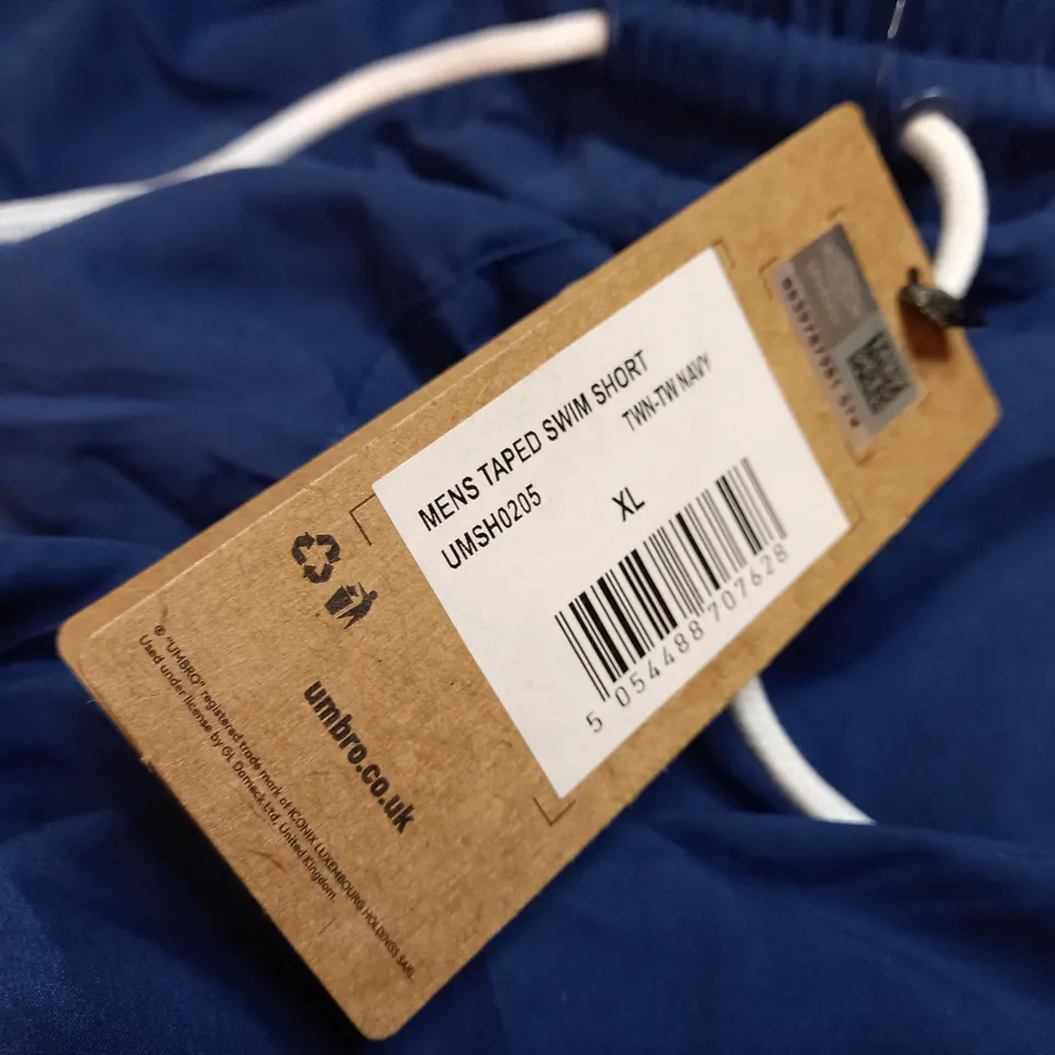 UMBRO NAVY MENS TAPED SWIM SHORTS - XL