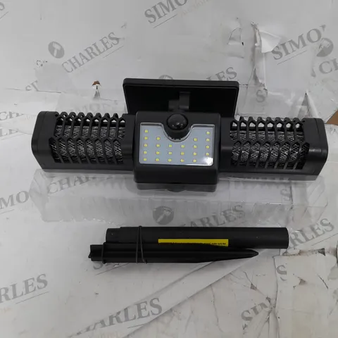 BOXED OUTLET BELL & HOWELL SOLAR ZAPPER