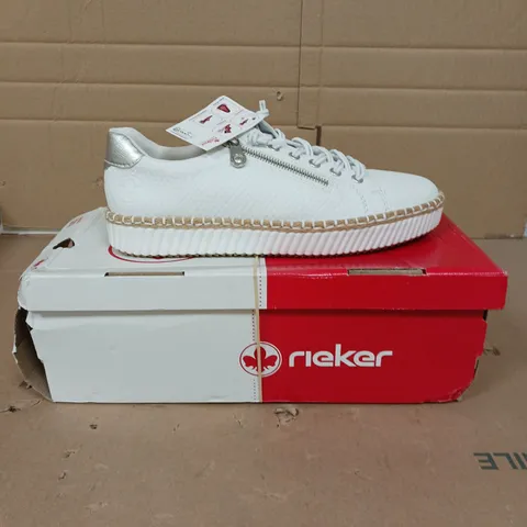 RIEKER SIDE ZIP TRAINERS WHITE SIZE 7.5 