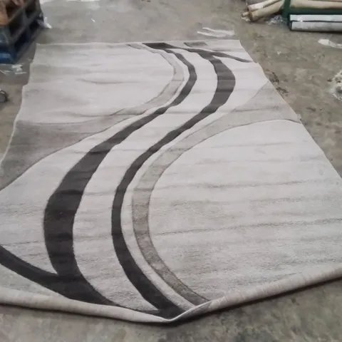 QUALITY DESIGNER AREA RUG - APPROXIMATELY 295X198