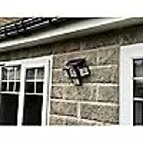 SFIXX SOLAR SENSOR SECURITY WALL LIGHT - 4 HEADS WITH REMOTE