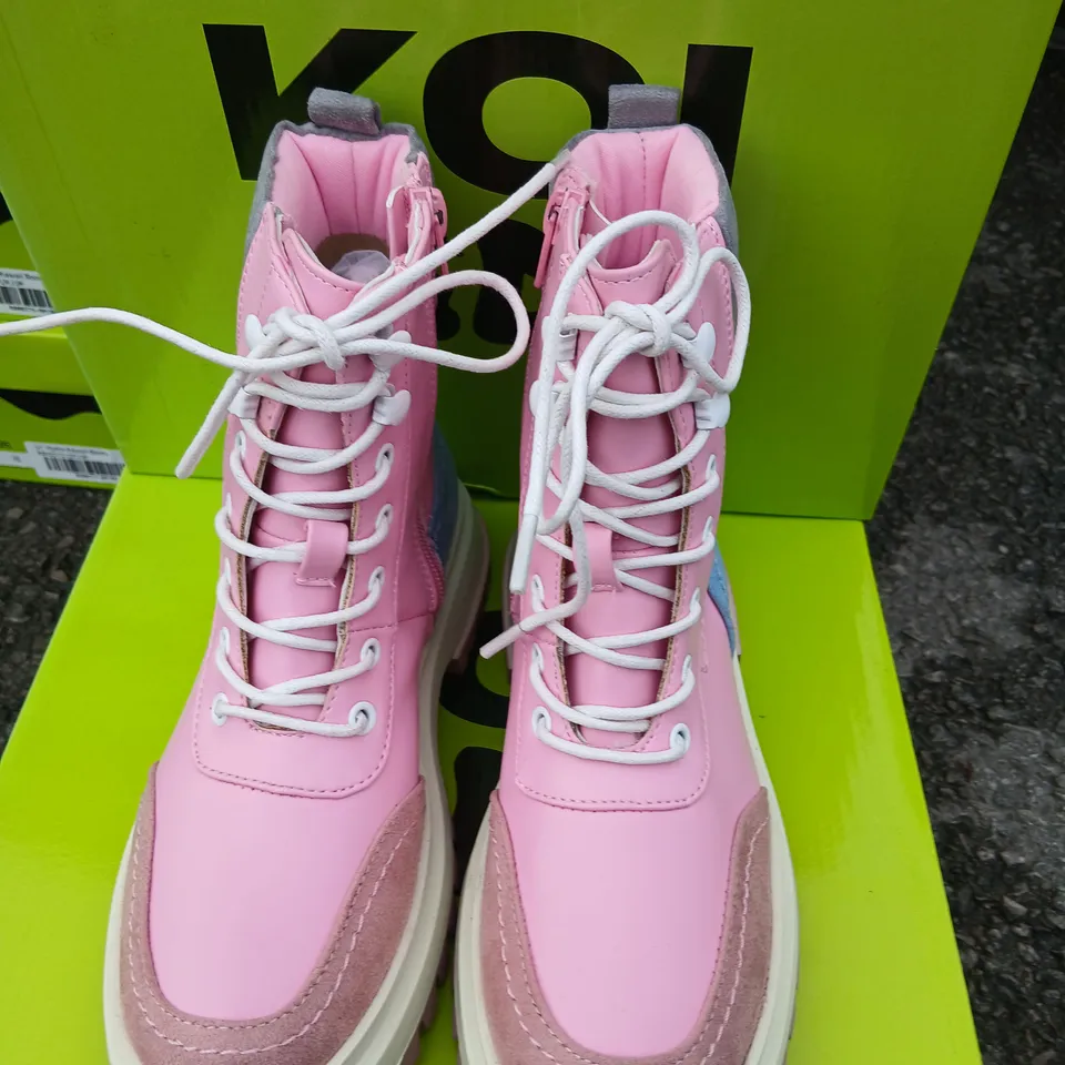 KOI KIDS' PINK HIGH-TOP BOOTS WITH WHITE LACES, GREY SUEDE TOE CAP SIZE 2