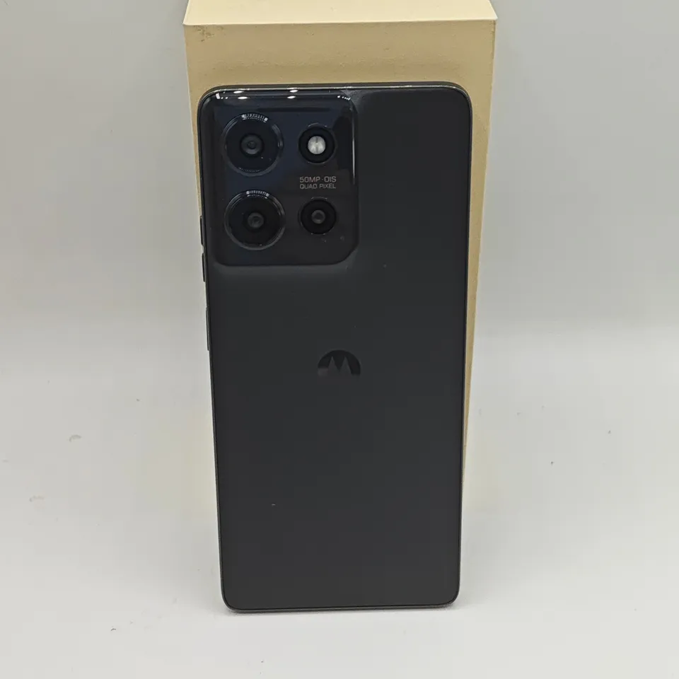 BOXED MOTOROLA G75 5G 8+128GB IN CHARCOAL GREY - MC434