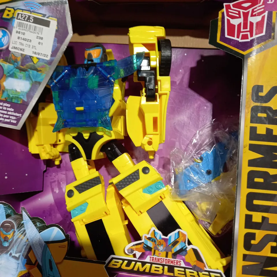 TRANSFORMERS CYBERVERSE ADVENTURES BUMBLEBEE ACTION FIGURE