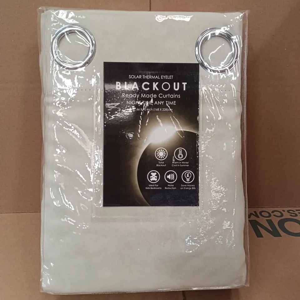 BAGGED BLACKOUT CURTAINS, 168X228CM - EYELET CREAM 