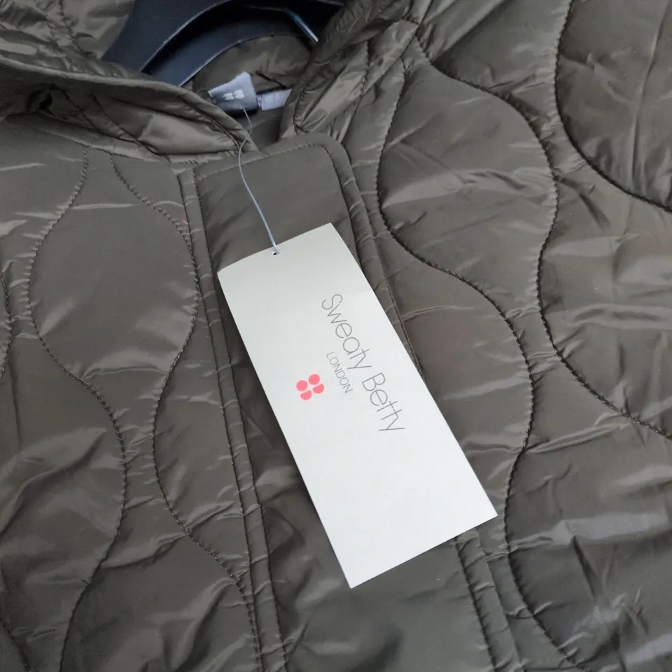 SWEET BETTY LONDON ON THE MOVE PARKA – NORI GREEN – SIZE M