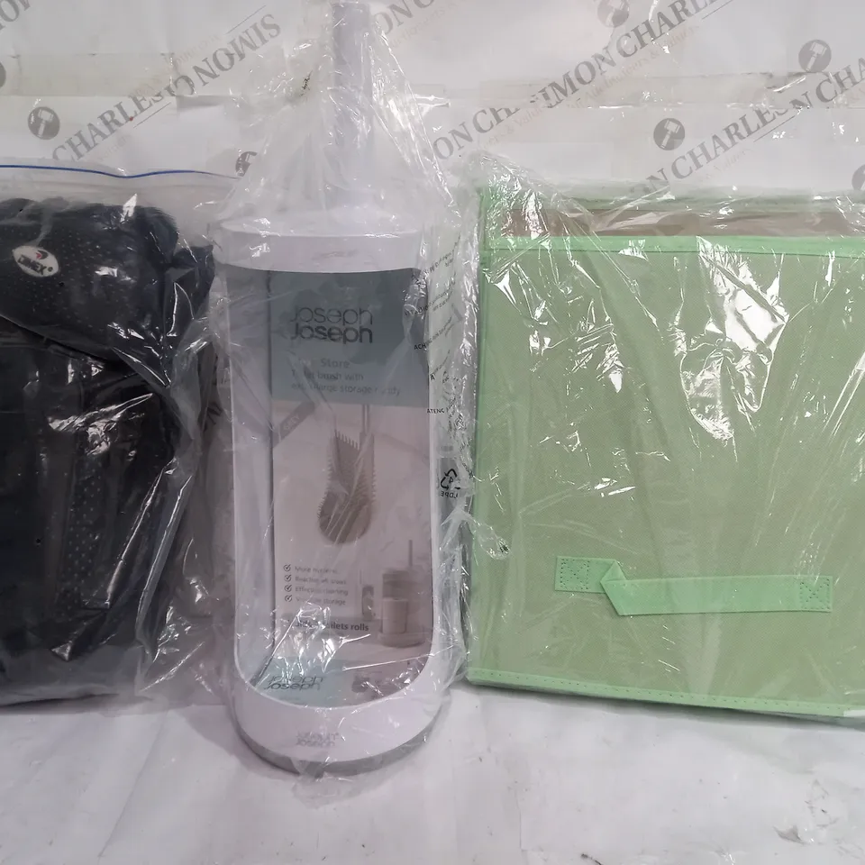 BOX OF APPROX 6 ASSORTED ITEMS TO INCLUDE - JOSEPH JOSEPH TOILET BRUSH - STORAGE BOXES - DIMEX PADS ECT