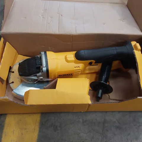 BOXED DEWALT 18V XR LI-ION ANGLE GRINDER
