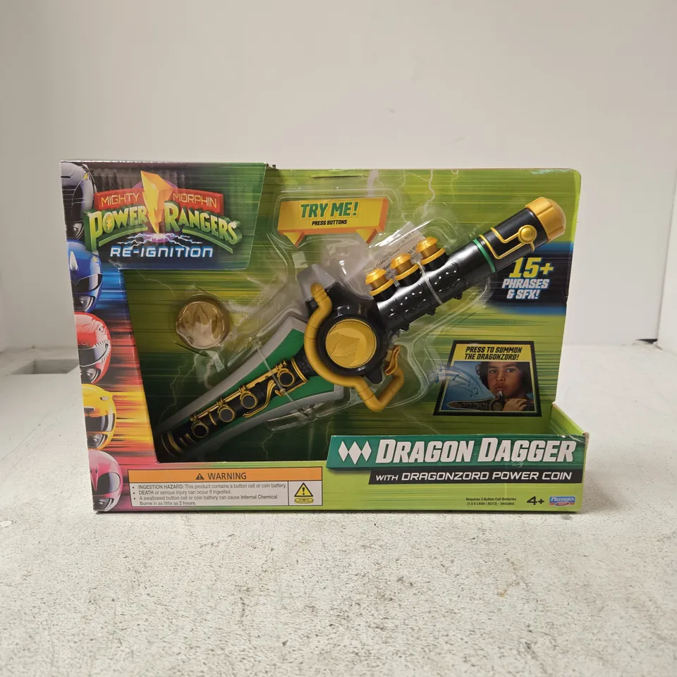 POWER RANGERS DRAGON DAGGER WITH DRAGONZORD POWER COIN 
