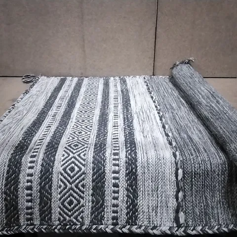 BRAND NEW PACO HOME 217 GREY KILIM RUG SIZE 80X150CM