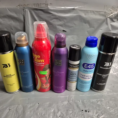 APPROXIMATELY 10 ASSORTED AEROSOLS TO INCLUDE E45, SHINE N JAM AND TRESEMME