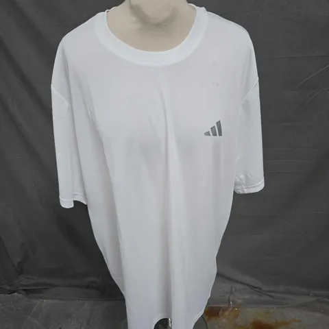 ADIDAS TOP IN WHITE SIZE XL