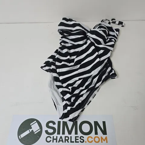 BONPRIX ZEBRA PRINT WOMEN'S GARMENT β UK 18 (EU 44, US 12)