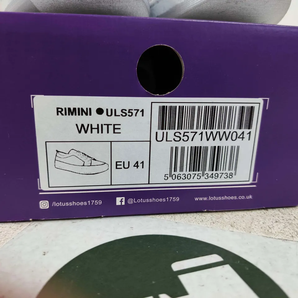 BOXED PAIR OF LOTUS RIMINI WHITE SHOES – UK SIZE 7.5