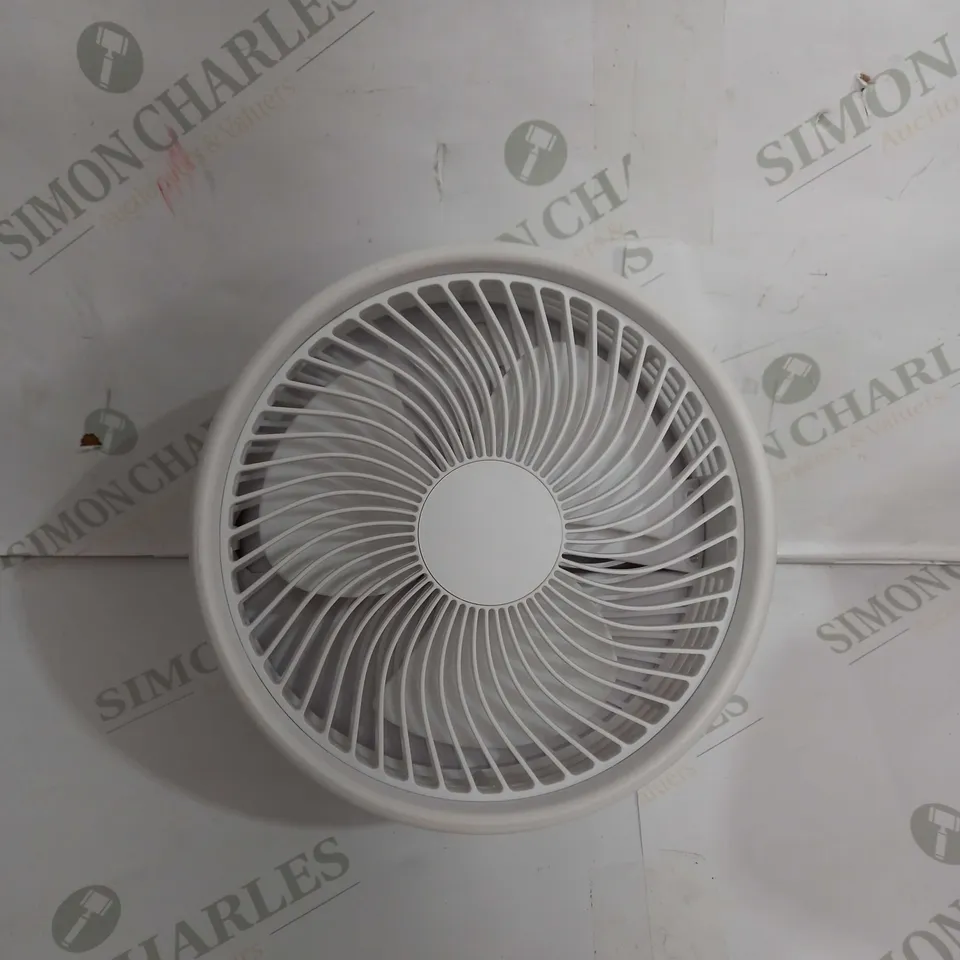 BELL & HOWELL RECHARGEABLE EXTENDABLE DESK & FLOOR FAN, WHITE