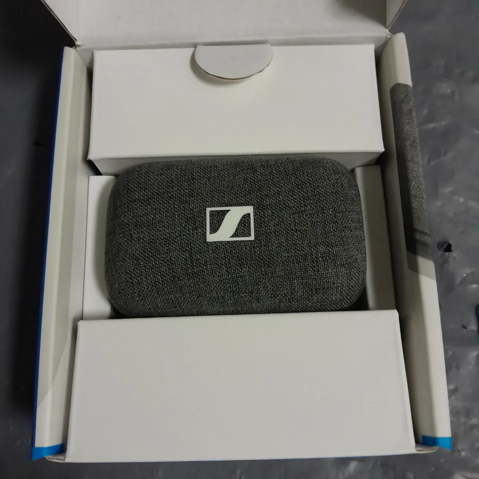 BOXED SENNHEISER MOMENTUM TRUE WIRELESS 3 EARBUDS