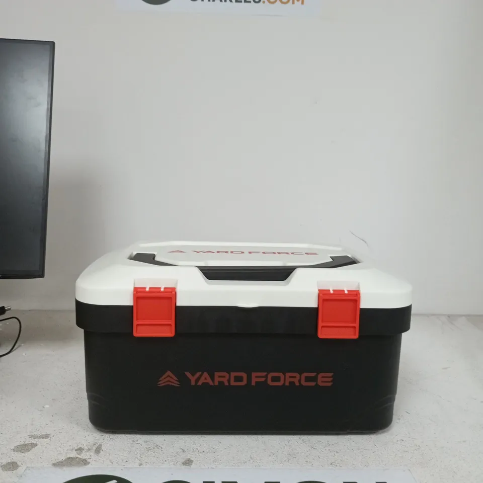 YARD FORCE VITA BALCONY SERIES GARDEN TOOL KIT – HAND TOOLS IN CARRY CASE (BOXED)