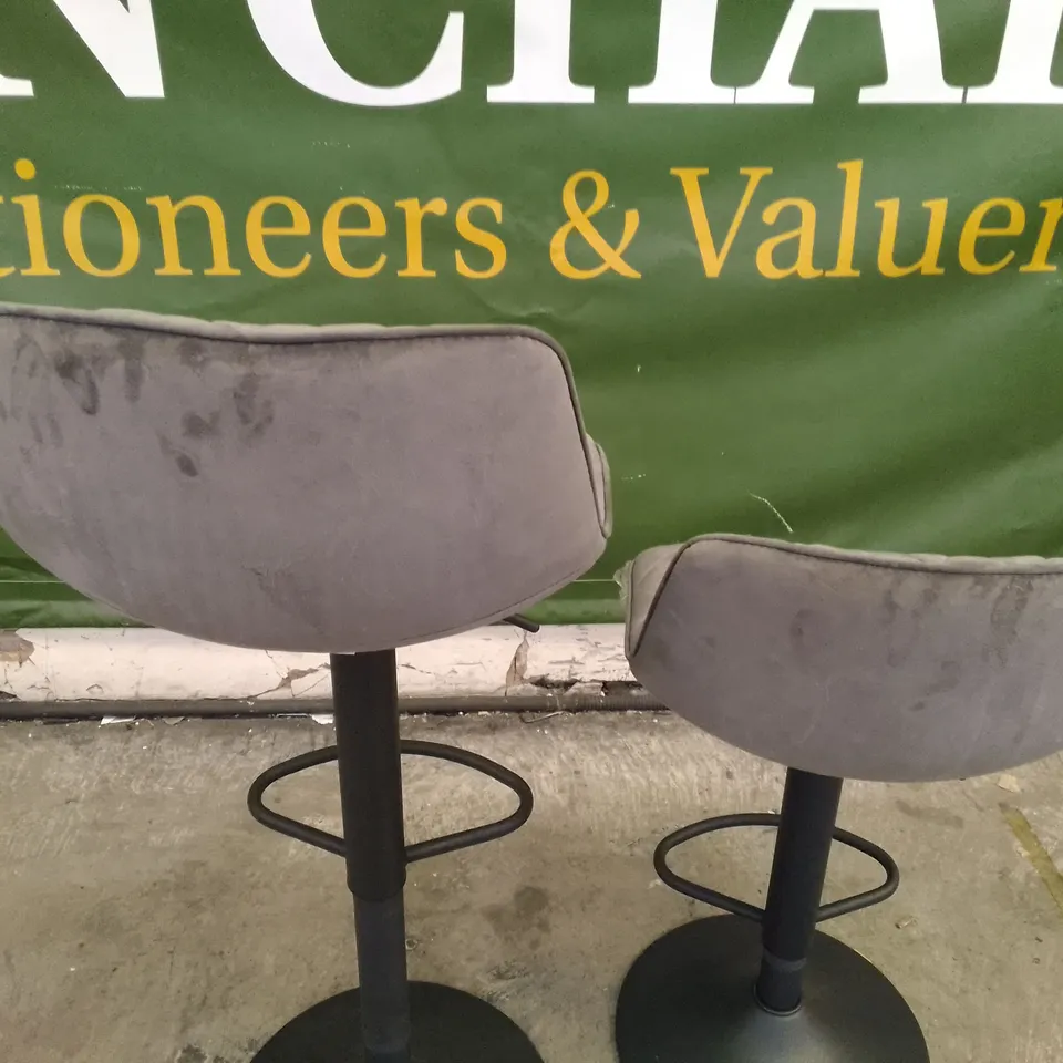 2 HEIGHT ADJUSTABLE BARSTOOLS - GREY FABRIC 