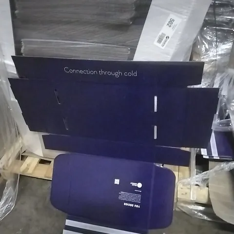 PALLET CONTAINING CARDBOARD BOXES