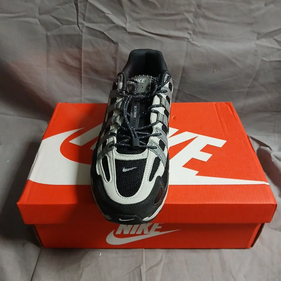 NIKE P-6000 RUNNING SHOES – ANTHRACITE/BLACK/GREY, UK 7