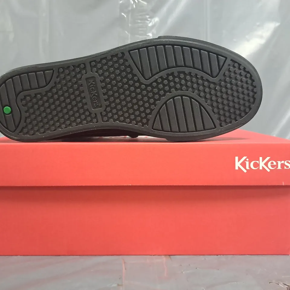 BOXED PAIR OF KICKERS SHOES IN BLACK SIZE EU 38