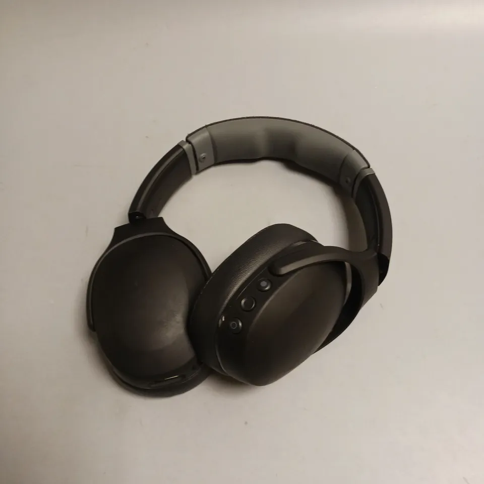 SKULLCANDY CRUSHER EVO HEADPHONES IN BLACK