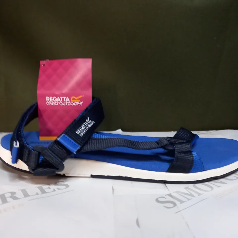 REGATTA LADY SANTA SOL SANDALS SIZE 7