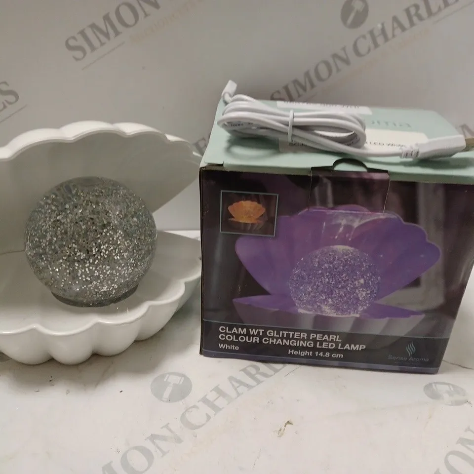 BOXED SENSE AROMA CLAM GLITTER PEARL COLOUR CHANGING LED LAMP - WHITE