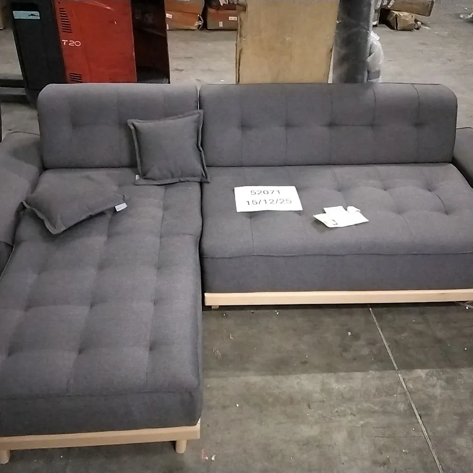 DAZZLING DAISY CORNER SOFA