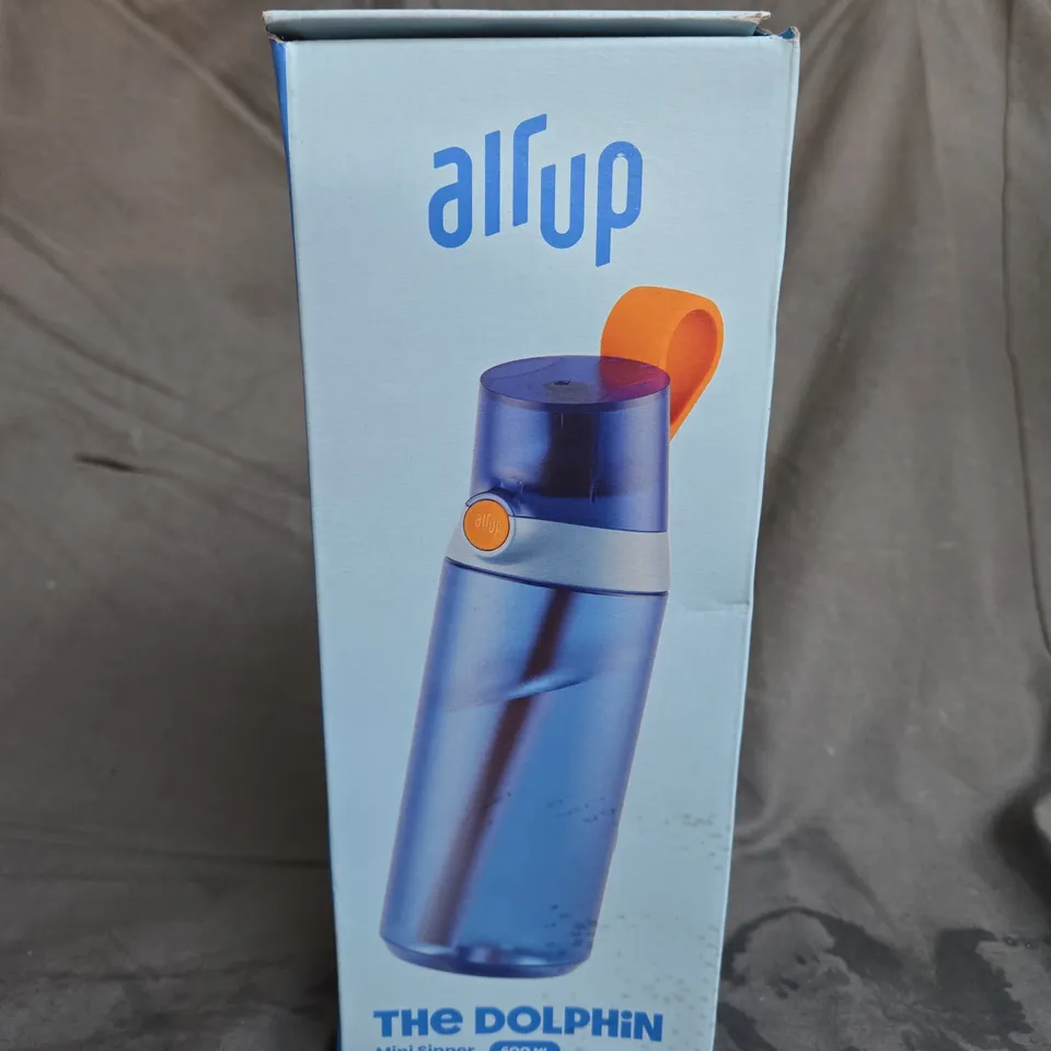 SEALED AIR UP THE DOLPHIN MINI SIPPER WATER BOTTLE IN BLUE 600ML