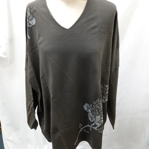 FRANK USHER V-NECK JUMPER - L/XL