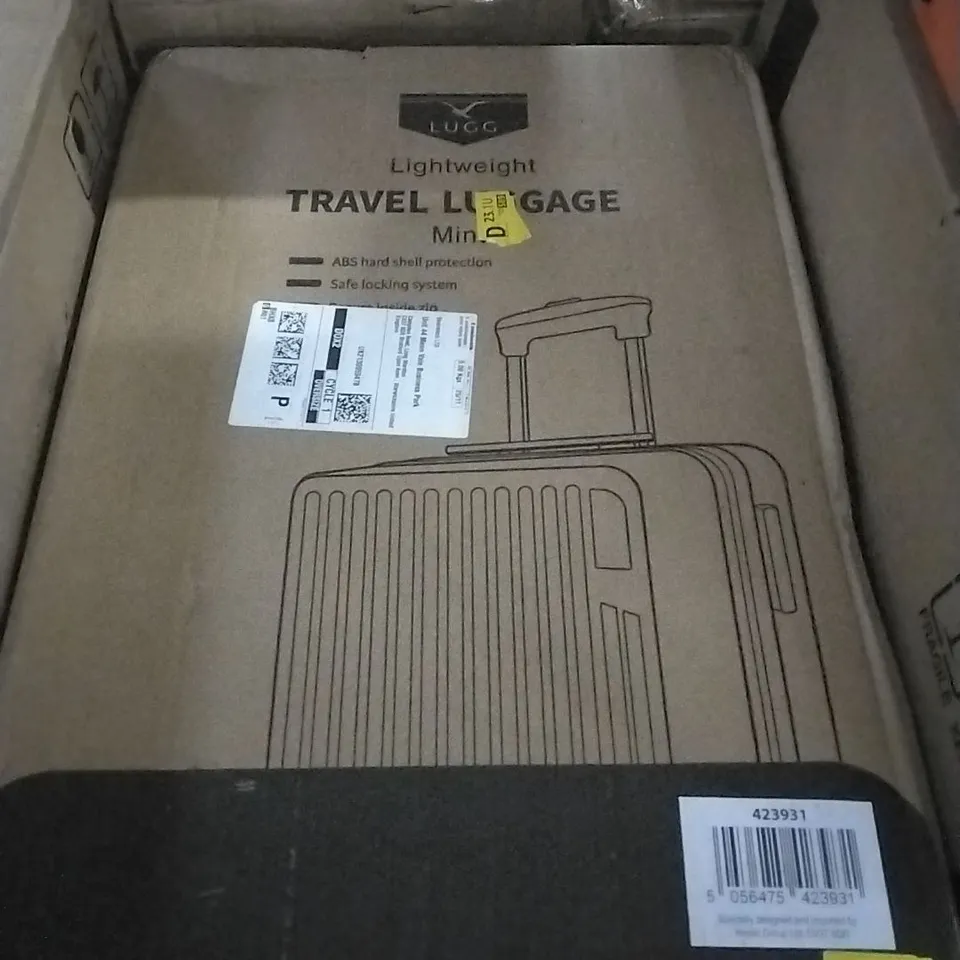 BOXED LUGG LIGHTWEIGHT TRAVEL LUGGAGE SUITCASE - MINT