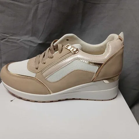 KHAKI SNEAKERS JL-380 β EU40 (UK7)