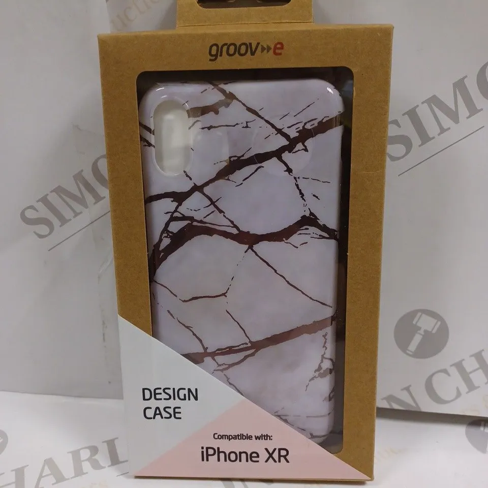 LOT OF APPROXIMATELY 100 GROOVE DESIGN MARBLE CASES FOR IPHONE XR