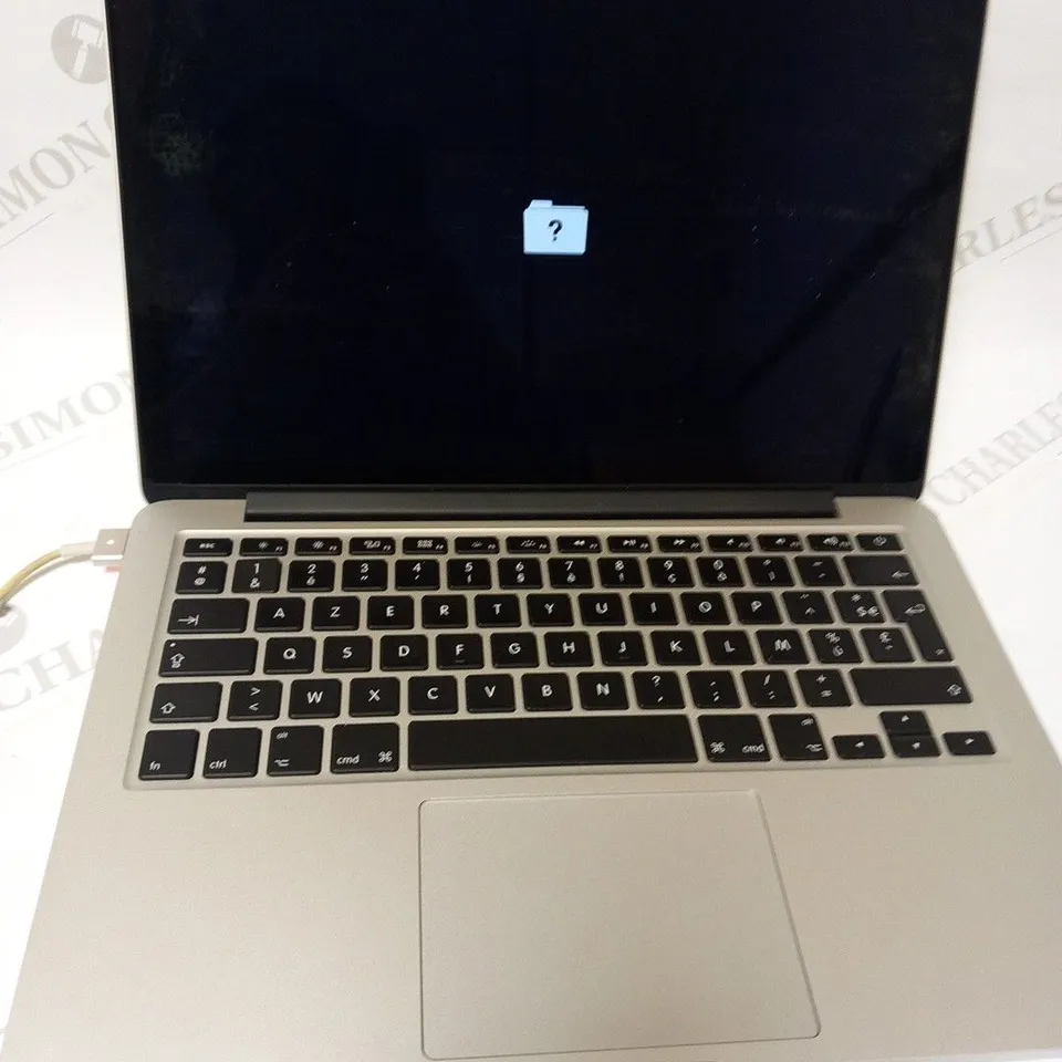 APPLE MACBOOK PRO (A1502 EARLY 2015)