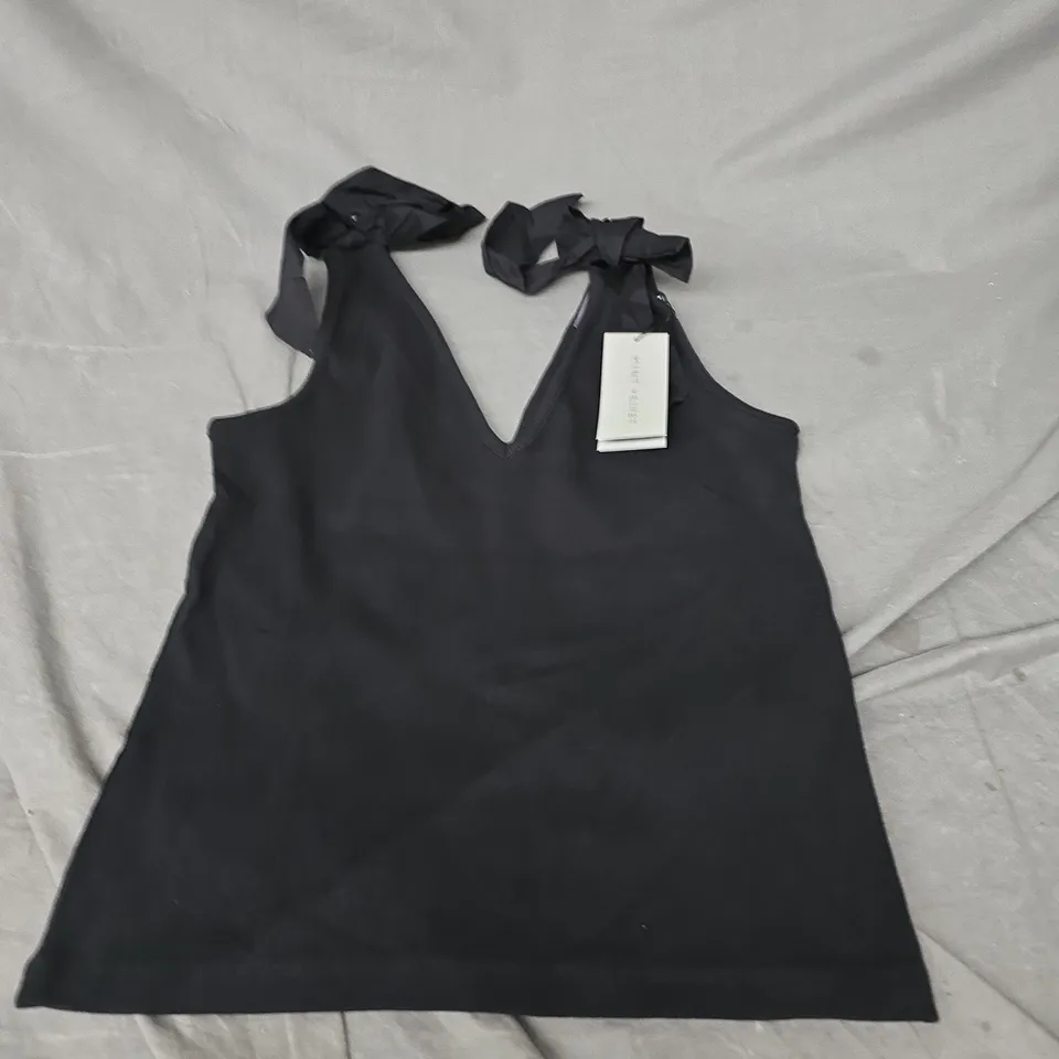 MINT VELVET BOW DETAIL VEST IN BLACK SIZE M