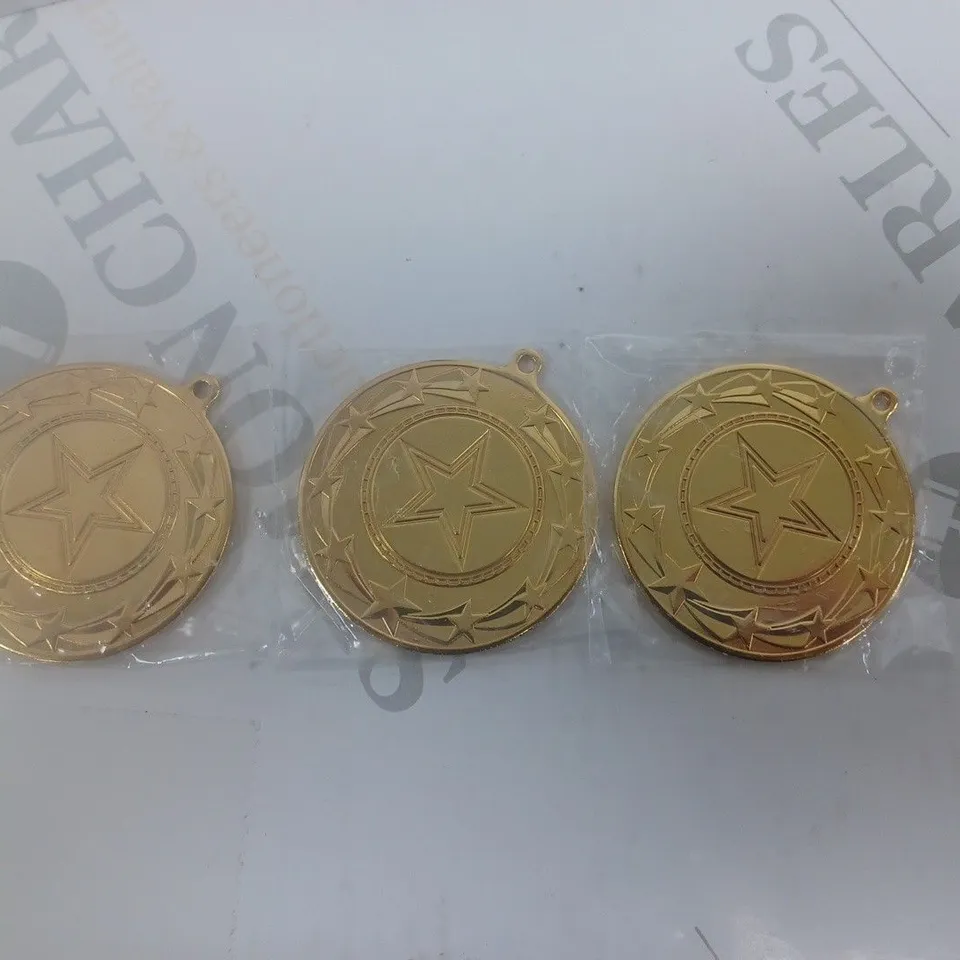 BOX OF APPROXIMATELY 100 MEDALS GOLD-COLOURED