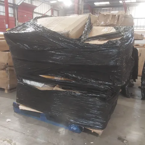 PALLET CONTAINING A VERY LARGE QUANTITY OF ASSORTED DESIGNER GARDEN FURNITURE PARTS