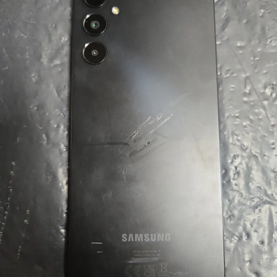 SAMSUNG MOBILE PHONE - BLACK - MODEL UNSPECIFIED