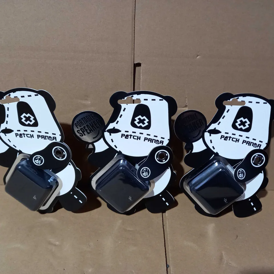 LOT OF 3 PATCH PANDA PORTABLE SPEAKER IN BLACK