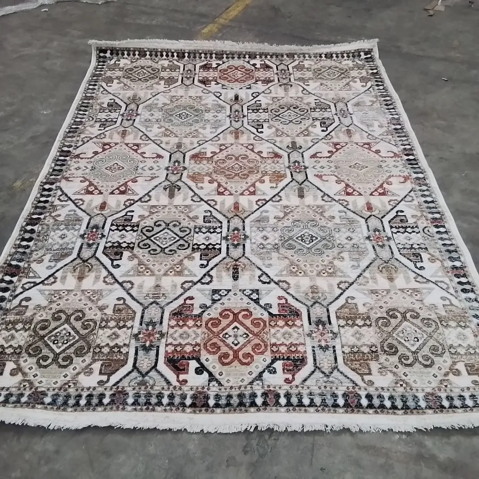 QUALITY DESIGNER AREA RUG - APPROXIMATELY 240X160CM