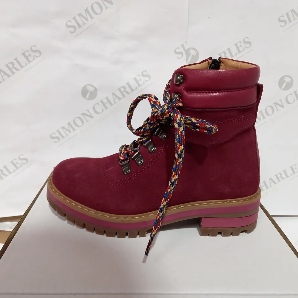 BOXED PAIR OF RESIS HIKER BOOTS  - SIZE 4