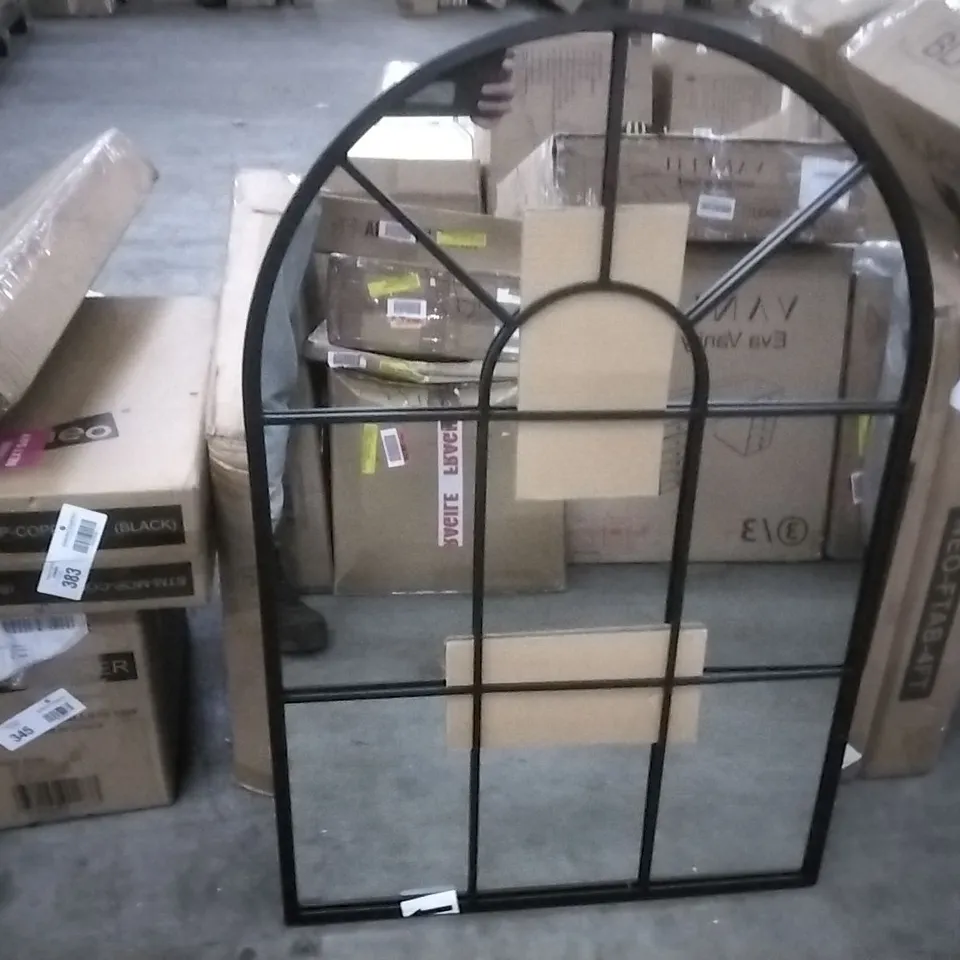 BOXED METAL WALL MIRROR (1 BOX)