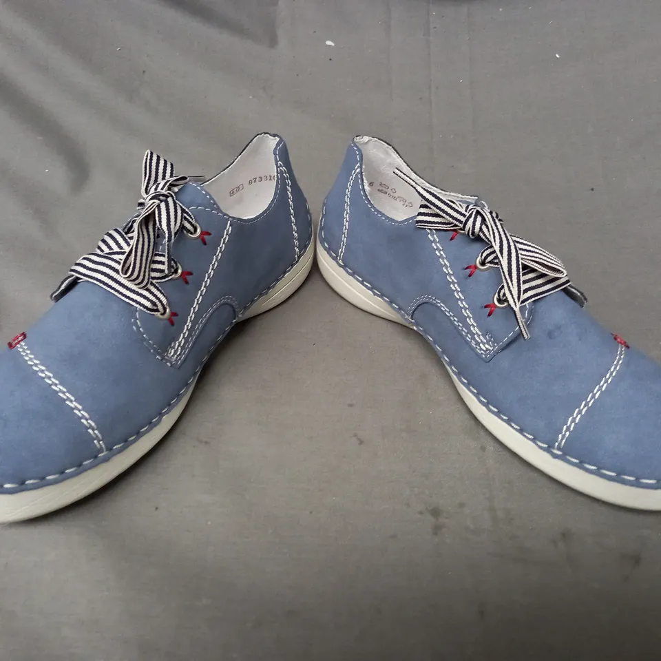 BOXED PAIR OF RIEKER TRAINERS IN BLUE SIZE 6.5