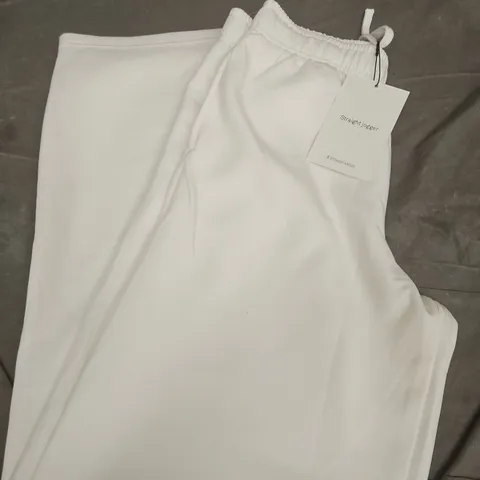 UK M White Straight Jogger Trousers – (US M, EU M, IT M, MEX 28)