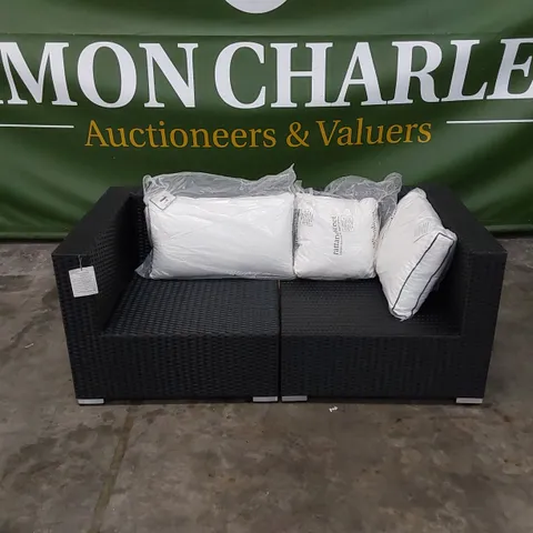 DESIGNER RATTAN 2 SEATER GARDEN/PATIO SOFA WITH SOME CUSHIONS